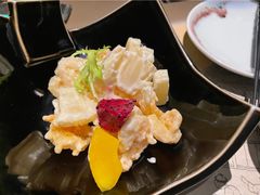 凤梨虾球-穹六人间 people 6(岳阳路店)