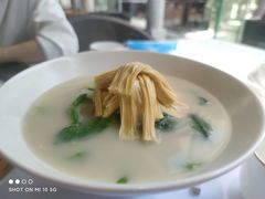 -北京老铺烤鸭(老城根店)