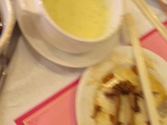 -东莞塘厦三正半山温泉酒店·沙利文西餐厅