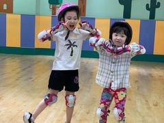 -乐翔轮滑(中庚漫游城店)