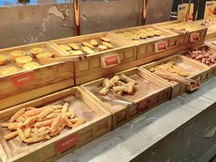 -山焱·炭火自助烤肉(周浦万达店)