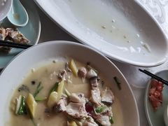 -山外山菜馆(玉泉路店)