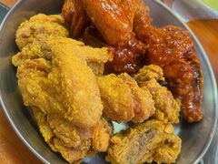 -BHC炸鸡(明洞总店)