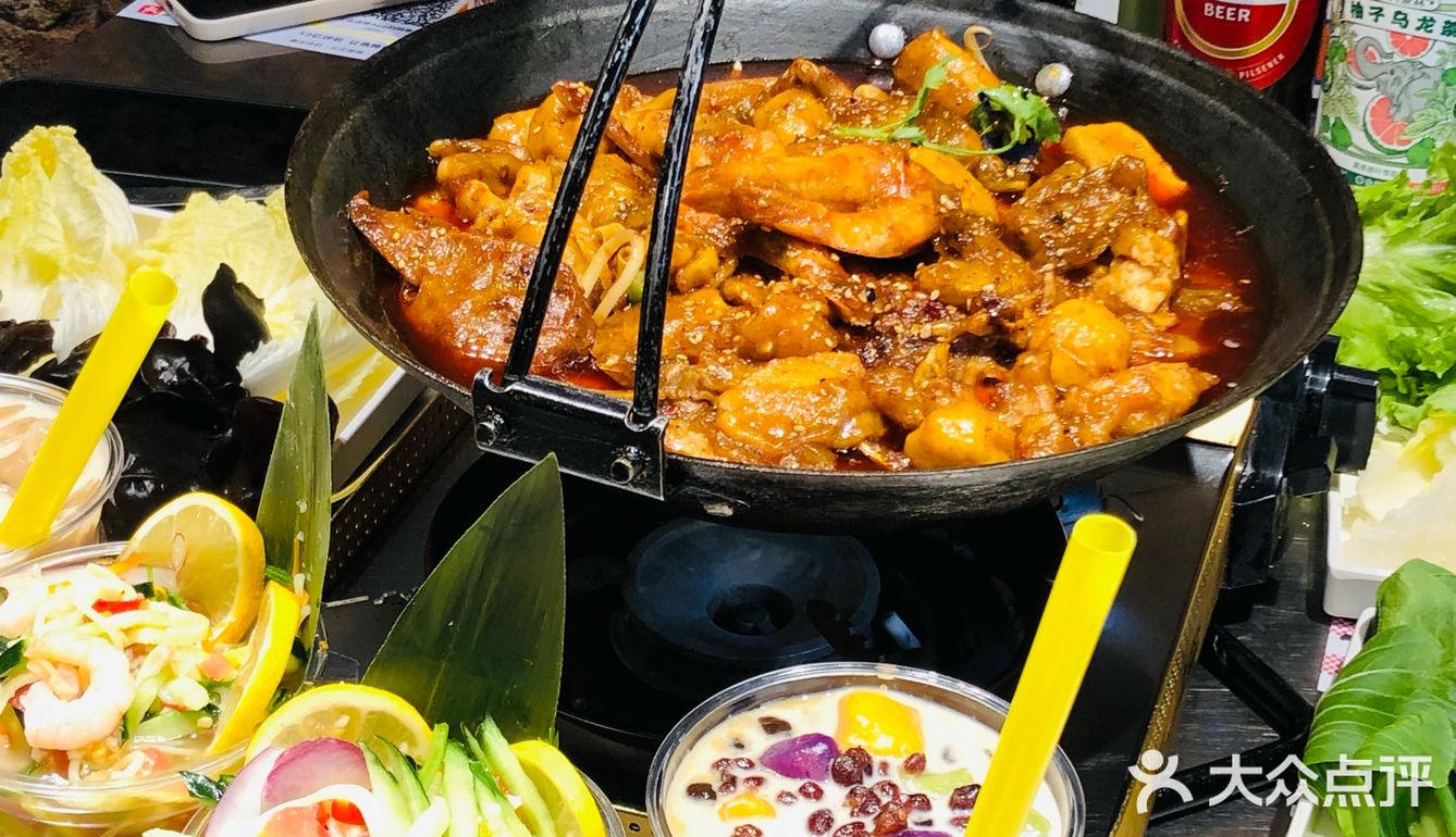 情定香辣煲，辣而不腻！