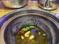 -山河屯铁锅炖(哈西站店)