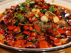 -有红鸡毛店·川菜(建设路店)