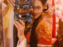 -贺加贝化妆美甲培训学校