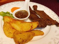 肩胛大块黑椒牛排-92°C俄式厨房(中央大街店)