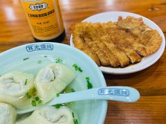 特色荠菜肉馄饨-潘国仙耳光馄饨(黄家阙路店)
