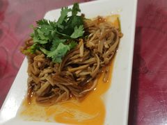 -唔呶喔哩酒家(生产街店)