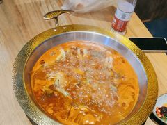 -野山舂·贵州现舂酸汤牛肉(东山店)