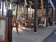 -田园东方蜜桃村的田野营地