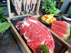 -湊湊火锅·茶憩(杭州湖滨银泰in77店)