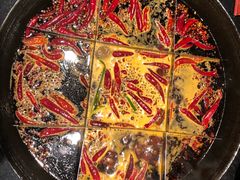 -纸盐河码头火锅(十八梯店)