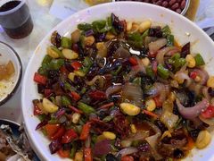 -海盗船. 龙虾烧烤. 酒馆