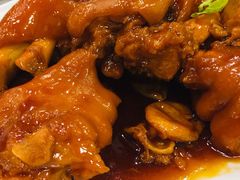 秘制黄皮酱焗猪手-六婶西关小厨(光塔路店)