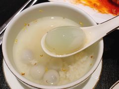 鸽蛋酒酿圆子-RIVIERA 松鹤楼(外滩店)