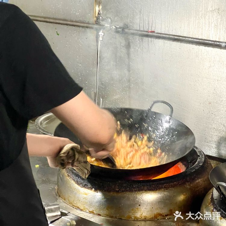 终于在成都吃到了满意的自贡菜！！