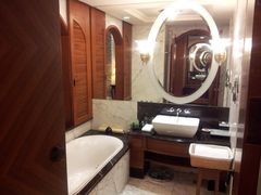 -深圳东部华侨城茵特拉根酒店