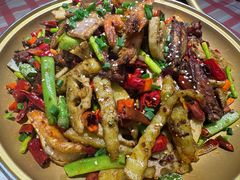 -阆辣荟餐饮(老味道8年·古城店)