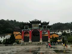 android_upload_pic-九华山风景区月身宝殿