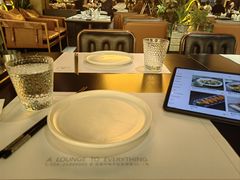 -洛缦音乐餐厅(工业展览馆万象城店)
