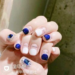 -Halo美甲美睫