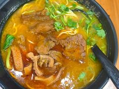 -志权牛肉面(灵山路店)