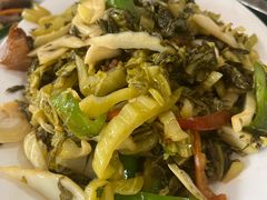 -广客美食坊(丹霞山店)