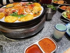 -酒拾烤肉(复地星光天地店)