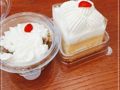 -红宝石·鲜奶小方·海派西点房(南丹店)