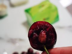 -盒马鲜生(红莲店)