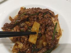 -城南往事济南风味主题餐厅(东环店)