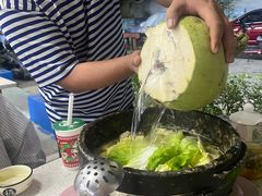 -墨脱石锅椰子鸡•海鲜糟粕醋(榆亚路店)