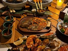 -三亚艾迪逊酒店·海滩烧烤 BARBACOA·现场乐队·浪漫晚餐·烧烤海鲜
