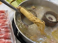 -朴小妹人参鸡汤火锅(长白山万达店)