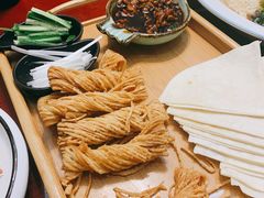 -魏铭鱼头捞饭(晋阳路店)