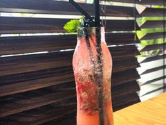 -Mark&Mars Restaurant