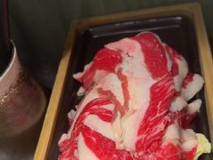 -湊湊火锅·茶憩(杭州湖滨银泰in77店)