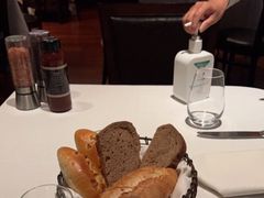 -Wolfgang’s Steakhouse 沃夫冈牛排馆(上海白玉兰广场店)