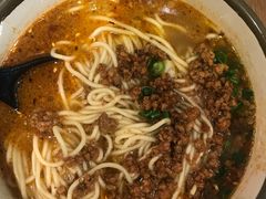 -谭师爷龙抄手(白下路店)