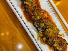 -霸蛮湖南菜·牛肉粉(荣京西街店)