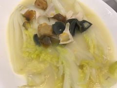 -新大咀港式茶餐厅(宝山万达店)