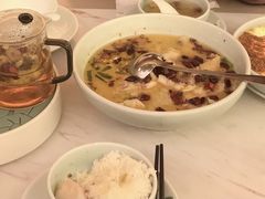 -荷花亭·湖北融合菜(中商广场店)