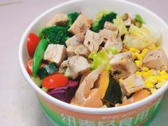 炙烤鸡胸肉沙拉-innewgogo纽麦轻食(滨北店)