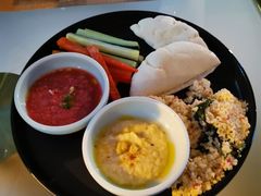 双味鹰嘴豆泥冷盘-荟星庭西餐厅(天府丽都喜来登饭店)