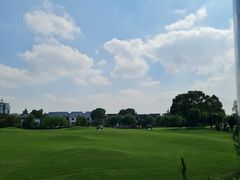 -银涛高尔夫练习场(徐泾店)