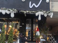 -W COLLECTIVE  DESSERT SHOP