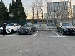 -奔驰利星行(北京花乡店)