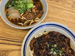 -醉牛腩·面小馆